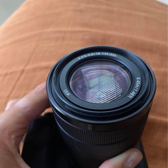 Sony 6400 - Picture 6 of 9